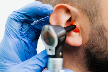 The Connection Between Pain Management and Hearing Loss