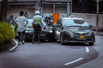 How to Navigate Insurance After a Transit Collision
